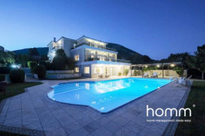 Sublime Luxurious homm Villa in Paiania
